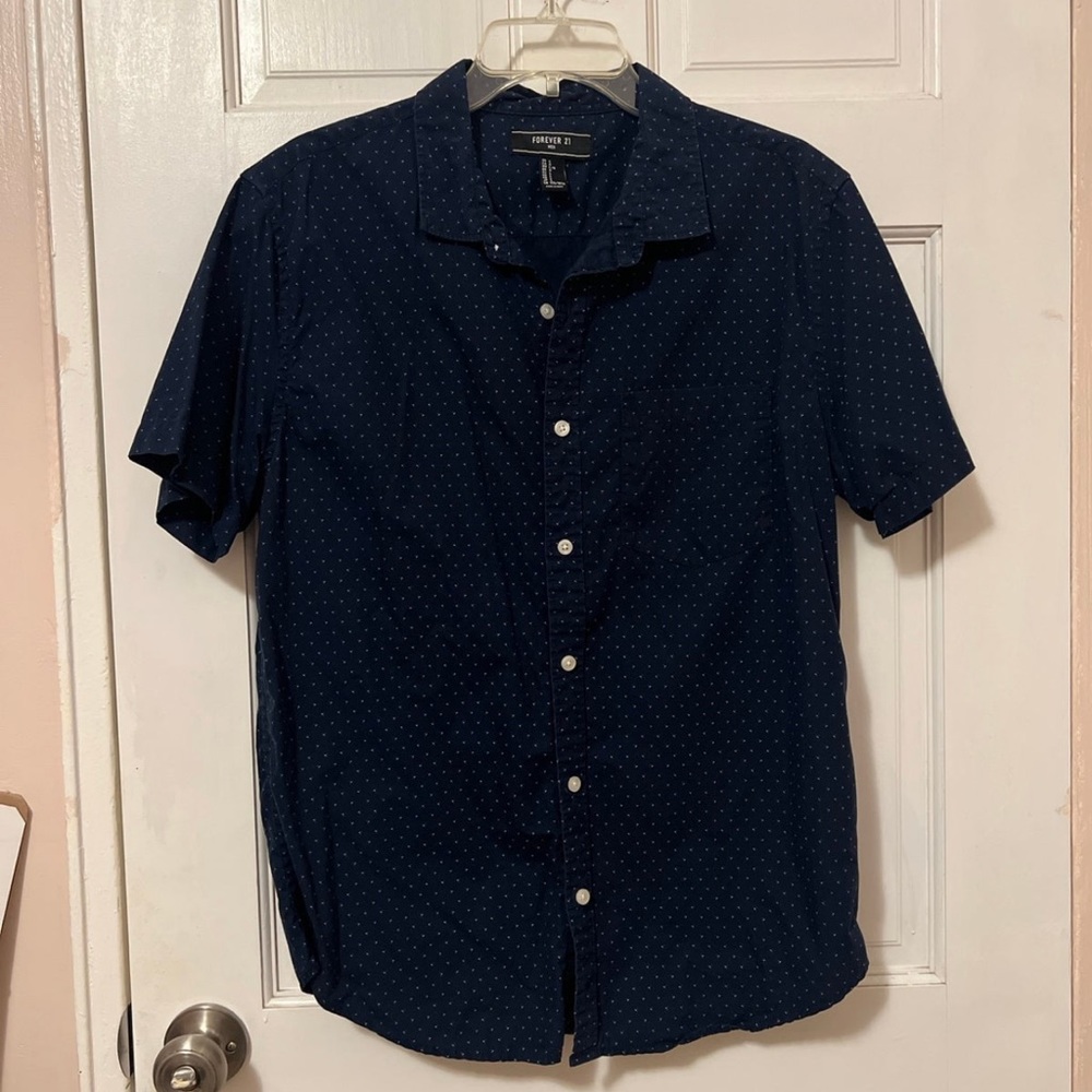 Forever 21 Men Navy Blue Polka-Dotted Button Down Shirt
